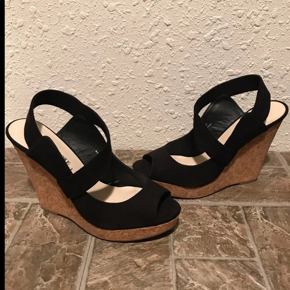 Wedge heels